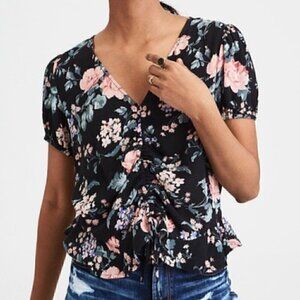 AMERICAN EAGLE AE Cinch Front Floral Top Black Green Short Sleeve Boho Crop Top